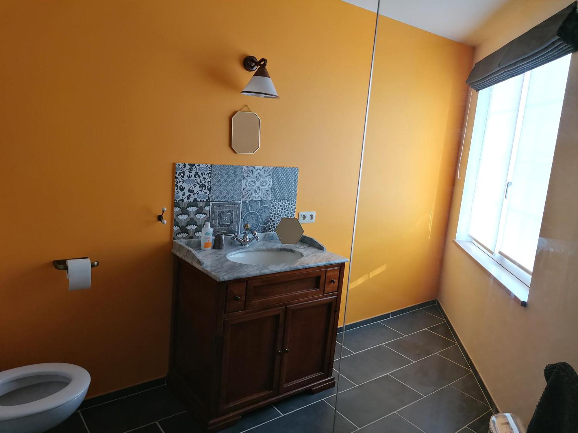Une Chambre Au Verger Anthisnes Exteriör bild