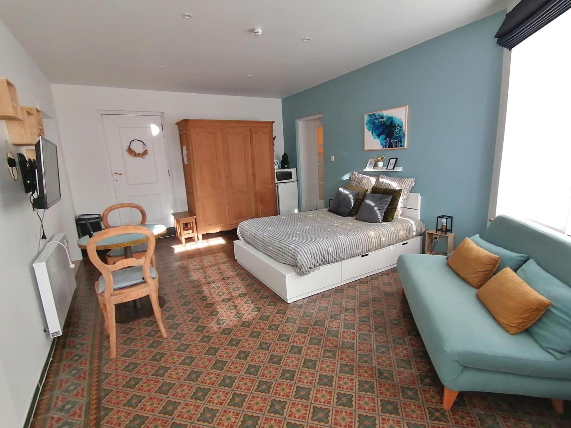 Une Chambre Au Verger Anthisnes Exteriör bild