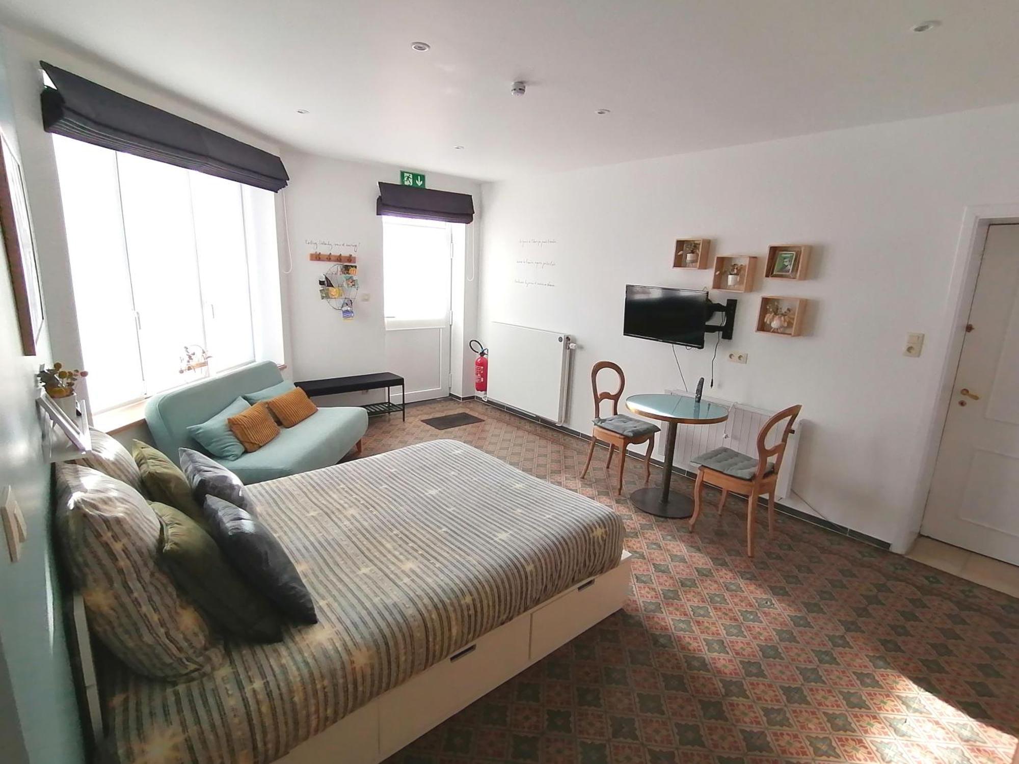 Une Chambre Au Verger Anthisnes Exteriör bild